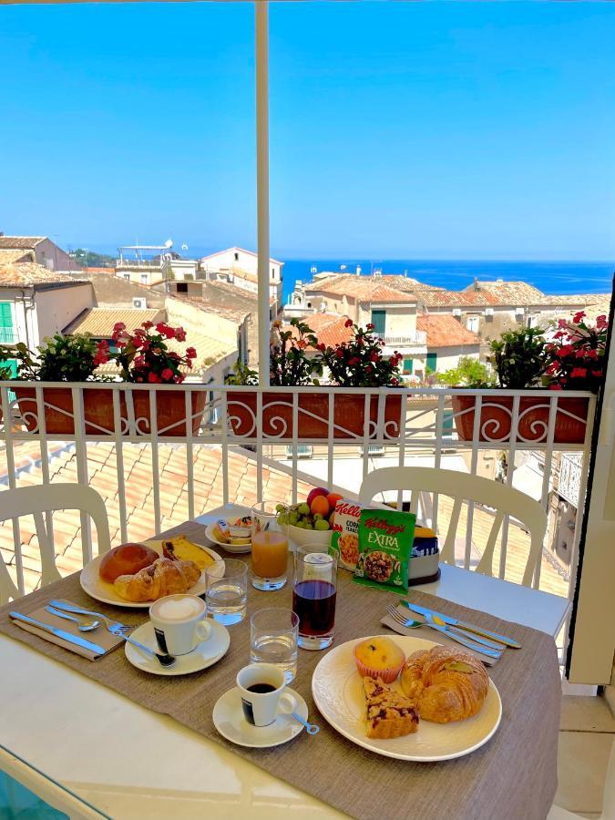 Bed and Breakfast Residenza Il Barone Тропея Экстерьер фото