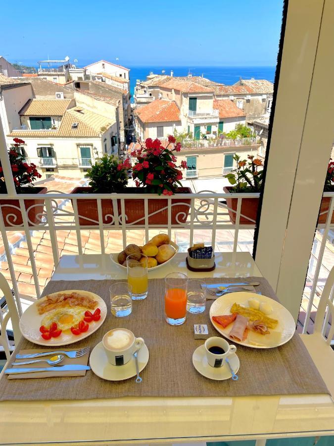 Bed and Breakfast Residenza Il Barone Тропея Экстерьер фото