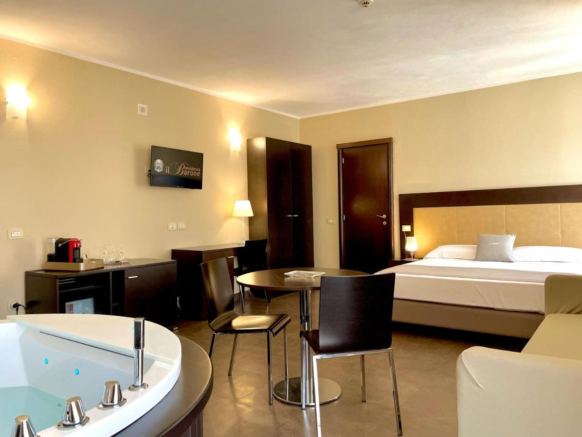 Bed and Breakfast Residenza Il Barone Тропея Экстерьер фото